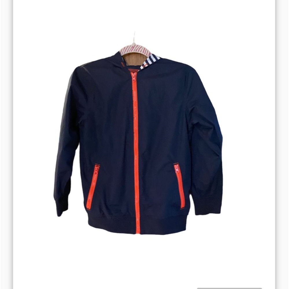 Arizona Jean company, lightweight hooded windbreaker. Size Large 10/12.